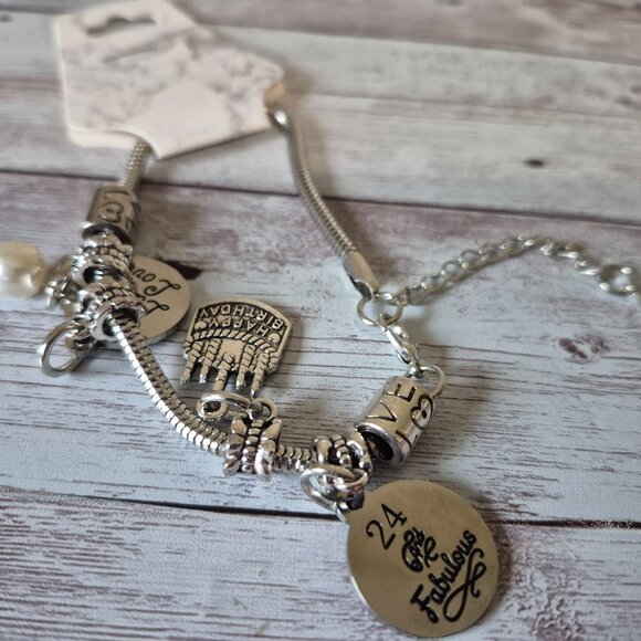 NWT 24 and Fabulous Birthday Silver Plated Snake Chain Bracelet Gift - Picture 4 of 5